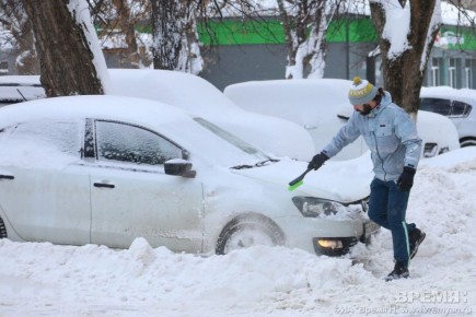 Таксисты резко подняли цены из-за снегопада в Нижнем Новгороде